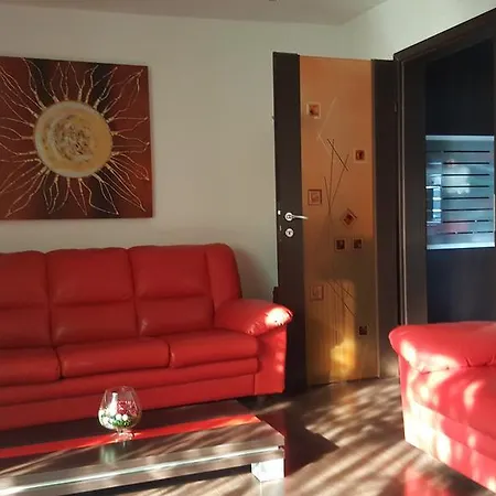 Cris Deluxe Apartman